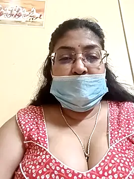 Snapshot of LAVERNIYA_ chatting on March 2, 2025, 2:58 pm LAVERNIYA online show from March 2, 2025, 2:58 pm