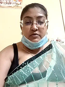 Snapshot of LAVERNIYA_ chatting on March 2, 2025, 11:19 am LAVERNIYA online show from March 2, 2025, 11:19 am