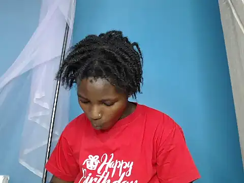 TrishaKalid online show from October 23, 2025, 9:08 am