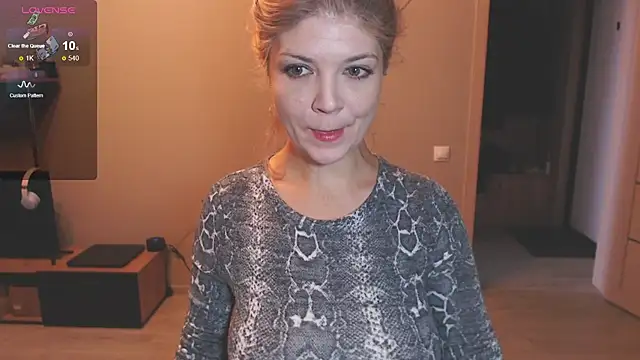 Snapshot of Brience chatting on October 23, 2025, 4:44 am Brience online show from October 23, 2025, 4:44 am