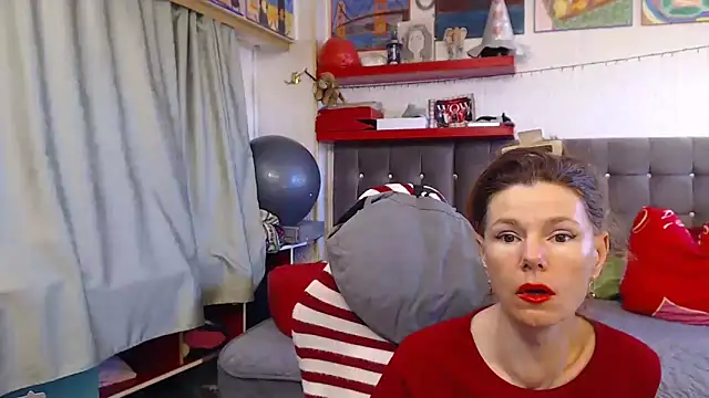 Snapshot of kellyterapy chatting on April 7, 2026, 7:32 am kellyterapy online show from April 7, 2026, 7:32 am