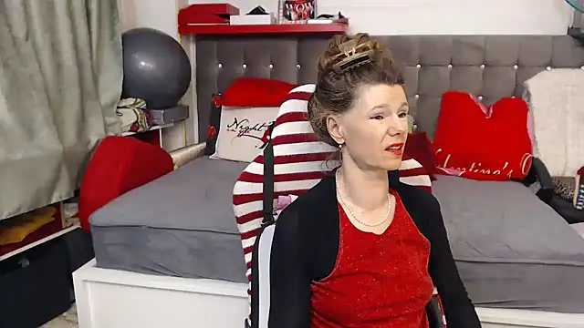 Snapshot of kellyterapy chatting on May 8, 2026, 9:07 pm kellyterapy online show from May 8, 2026, 9:07 pm