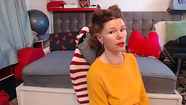 Snapshot of kellyterapy chatting on April 5, 2026, 7:15 am kellyterapy online show from April 5, 2026, 7:15 am