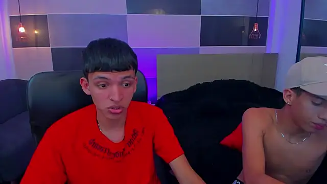 Snapshot of Juan_Nd_Steven chatting on February 1, 2025, 3:28 pm Juan Nd Steven online show from February 1, 2025, 3:28 pm