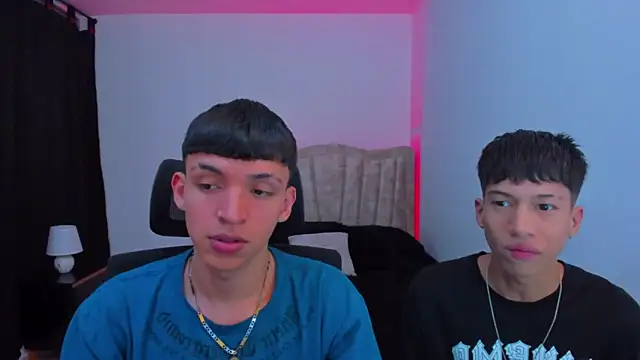 Snapshot of Juan_Nd_Steven chatting on September 25, 2025, 4:18 am Juan Nd Steven online show from September 25, 2025, 4:18 am