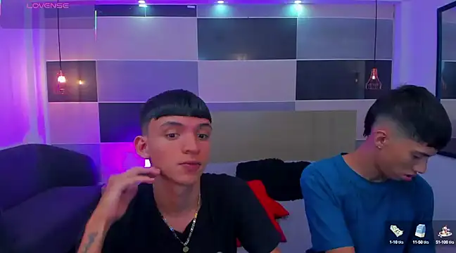 Snapshot of Juan_Nd_Steven chatting on March 1, 2025, 4:47 am Juan Nd Steven online show from March 1, 2025, 4:47 am