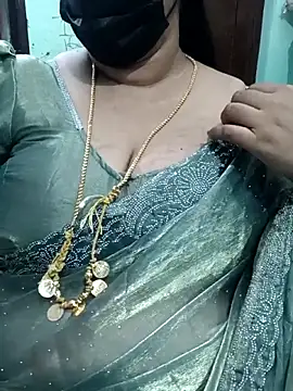 ashikaa r online show from May 15, 2026, 4:49 pm