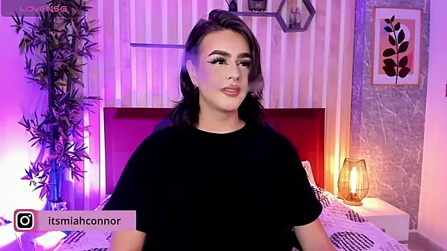 miah connor online show from November 7, 2025, 7:07 pm