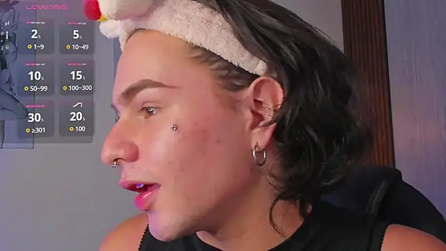 miah connor online show from November 12, 2025, 7:51 pm