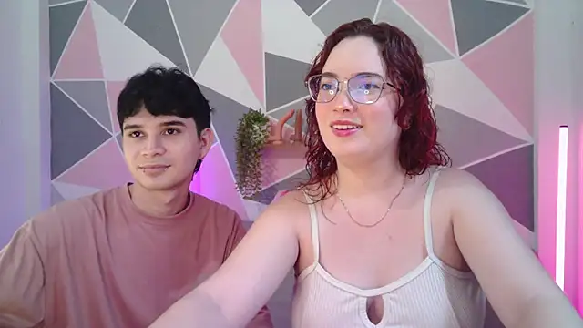 AndrewAnndCherry online show from November 13, 2025, 9:40 pm