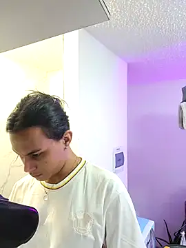  Isabelhaa online show from November 2, 2025, 12:21 pm