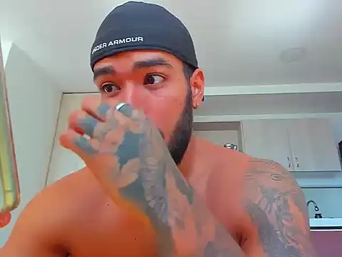 Snapshot of Alexander_Martines chatting on March 19, 2026, 7:25 pm Alexander Martines online show from March 19, 2026, 7:25 pm