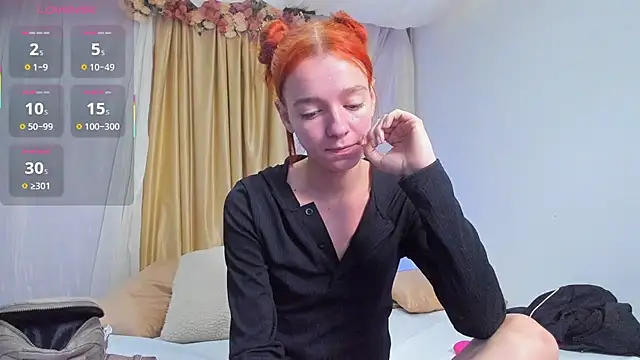 salomee star  online show from October 9, 2025, 12:38 pm