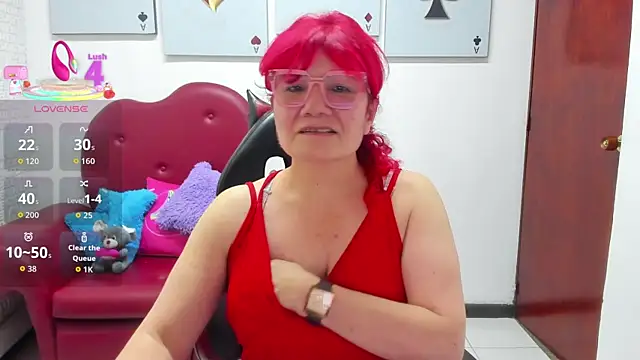 Salomeediaz  online show from December 17, 2025, 9:09 pm