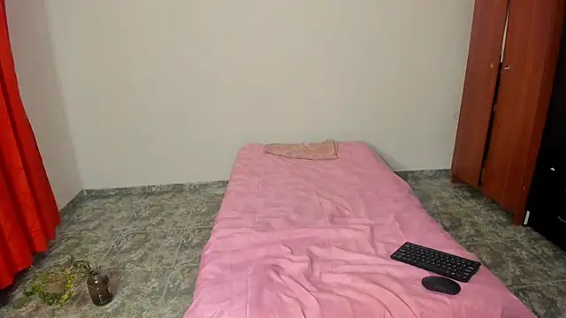 Snapshot of nicole_volkov chatting on March 13, 2025, 3:44 am nicole volkov online show from March 13, 2025, 3:44 am