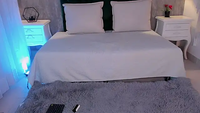 Alexiis Etereo online show from April 1, 2026, 7:33 pm