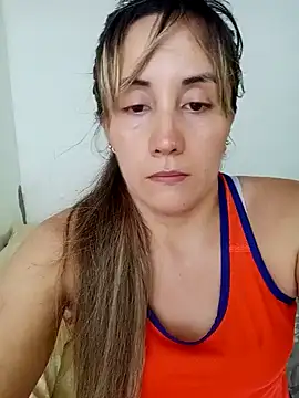 Snapshot of Isabel23zr chatting on January 29, 2025, 3:15 pm Isabel23zr online show from January 29, 2025, 3:15 pm