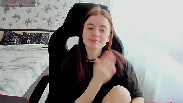 Stacey Brown online show from February 5, 2025, 12:20 am