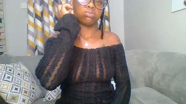 Snapshot of Petite_254 chatting on March 14, 2026, 1:55 am Petite 254 online show from March 14, 2026, 1:55 am