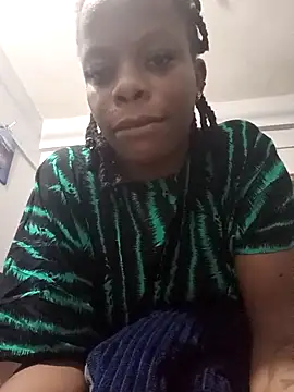 Snapshot of Petite_254 chatting on March 21, 2026, 10:09 am Petite 254 online show from March 21, 2026, 10:09 am