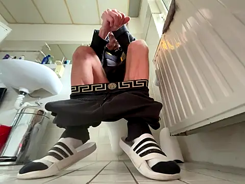 Snapshot of Germankink chatting on October 19, 2025, 10:07 am Germankink online show from October 19, 2025, 10:07 am