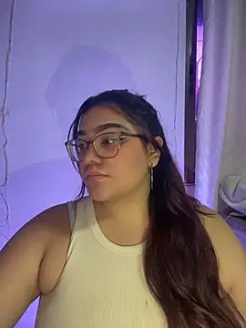 Snapshot of KathyGonzalez chatting on December 3, 2025, 9:47 pm KathyGonzalez online show from December 3, 2025, 9:47 pm