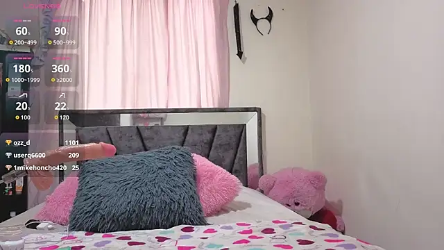 Hotsamantamature online show from February 24, 2026, 8:21 pm