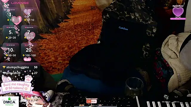 Snapshot of tashakaixxx chatting on October 12, 2025, 11:28 pm tashakaixxx online show from October 12, 2025, 11:28 pm