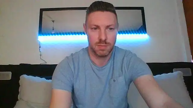 Fit4fun24 online show from May 18, 2026, 6:34 pm