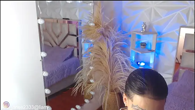 Snapshot of Jonesliam23 chatting on October 17, 2025, 7:26 pm Jonesliam23 online show from October 17, 2025, 7:26 pm