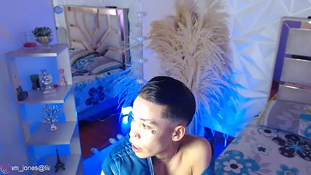 Jonesliam23 online show from March 20, 2026, 7:37 pm