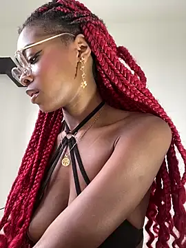 Snapshot of adaraSmiith chatting on February 19, 2026, 1:08 pm adaraSmiith online show from February 19, 2026, 1:08 pm