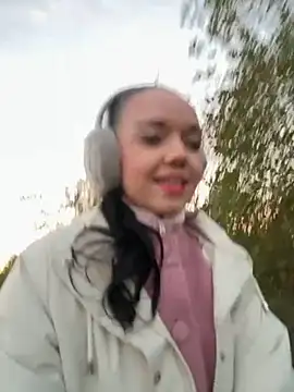 Snapshot of Vanesskaa chatting on November 2, 2025, 4:45 pm Vanesskaa online show from November 2, 2025, 4:45 pm