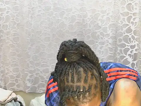 slim girl02 online show from May 8, 2026, 5:06 pm
