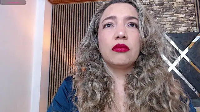 Snapshot of marie_hss chatting on May 5, 2026, 7:50 pm marie hss online show from May 5, 2026, 7:50 pm