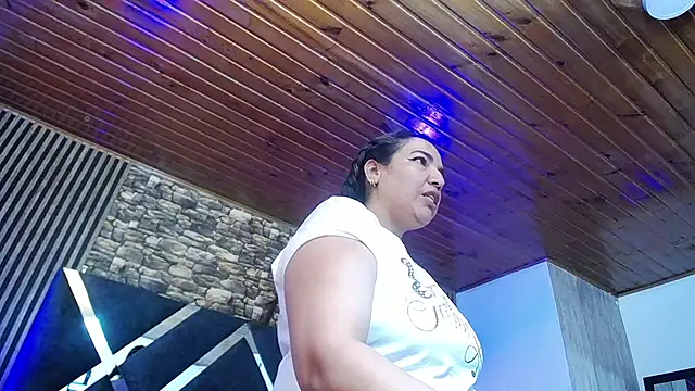 marie hss online show from March 11, 2025, 8:09 pm