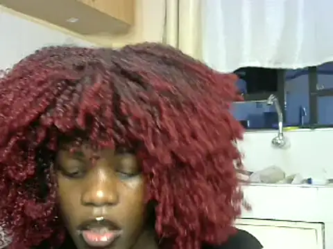 Snapshot of Moniklavy chatting on February 26, 2025, 7:42 pm Moniklavy online show from February 26, 2025, 7:42 pm