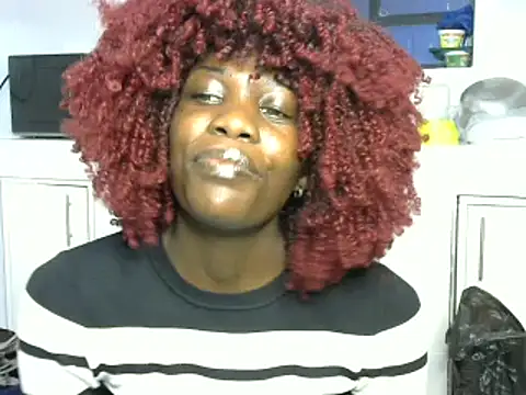 Snapshot of Moniklavy chatting on February 26, 2025, 10:47 pm Moniklavy online show from February 26, 2025, 10:47 pm