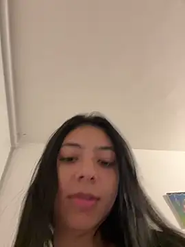 Snapshot of Liissa_cute_ chatting on March 12, 2025, 11:54 pm Liissa cute online show from March 12, 2025, 11:54 pm