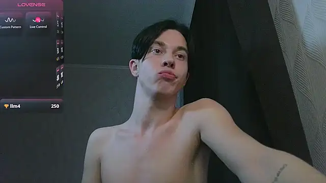 Snapshot of Jerry_Bomb chatting on January 26, 2025, 1:58 pm Jerry Bomb online show from January 26, 2025, 1:58 pm