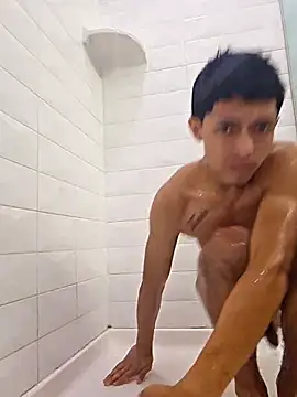 Yoko0381 online show from September 24, 2025, 12:51 am