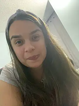 Snapshot of Nathaly00_ chatting on October 10, 2025, 12:55 am Nathaly00 online show from October 10, 2025, 12:55 am