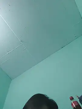 Luisf1267 online show from October 13, 2025, 3:52 am