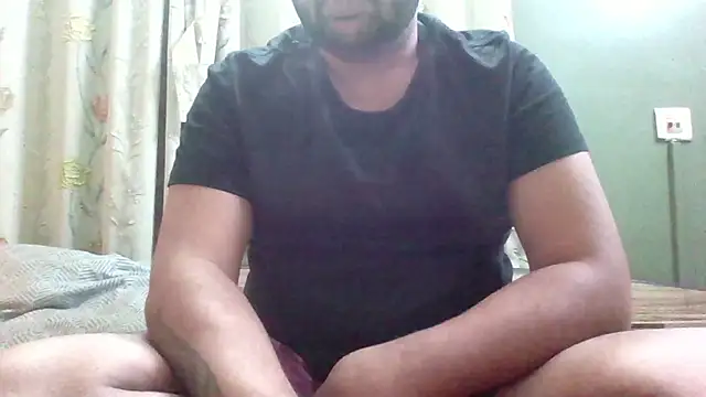 whoreboi98 online show from January 3, 2025, 8:11 pm