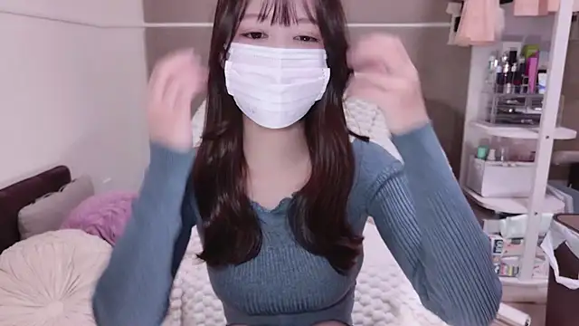 Snapshot of TsukasaSakai chatting on January 23, 2025, 3:01 pm TsukasaSakai online show from January 23, 2025, 3:01 pm