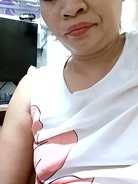  Mira 69  online show from May 6, 2026, 8:46 pm