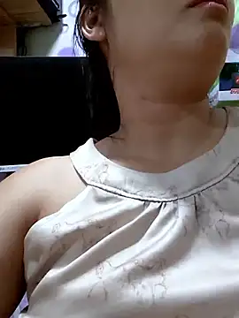  Mira 69  online show from May 23, 2026, 4:44 am