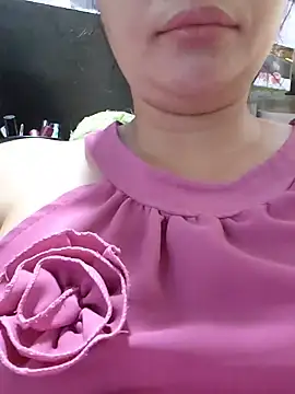  Mira 69  online show from May 25, 2026, 11:36 pm