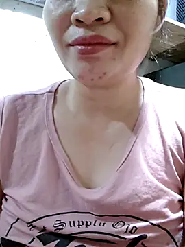 Snapshot of _Mira_69_ chatting on December 17, 2025, 10:09 am Mira 69 online show from December 17, 2025, 10:09 am