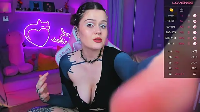 Snapshot of lisa_moonlight chatting on January 14, 2025, 3:47 pm lisa moonlight online show from January 14, 2025, 3:47 pm